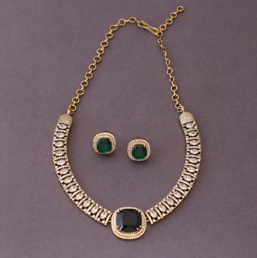British Emerald Necklace Set